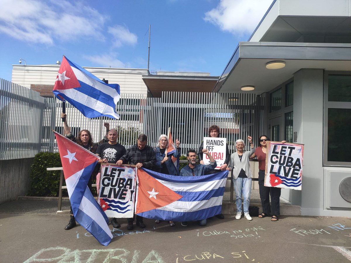 Cuba Embassy in NZ tweet media