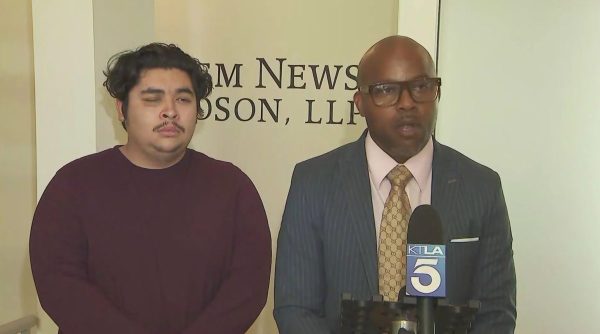 WGN TV News tweet media