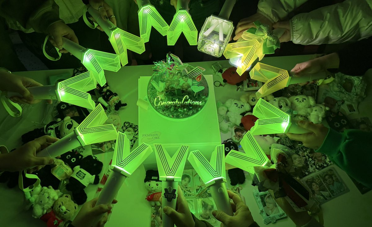 pengEmush's tweet photo. 💚 https://t.co/dnirOpKGML