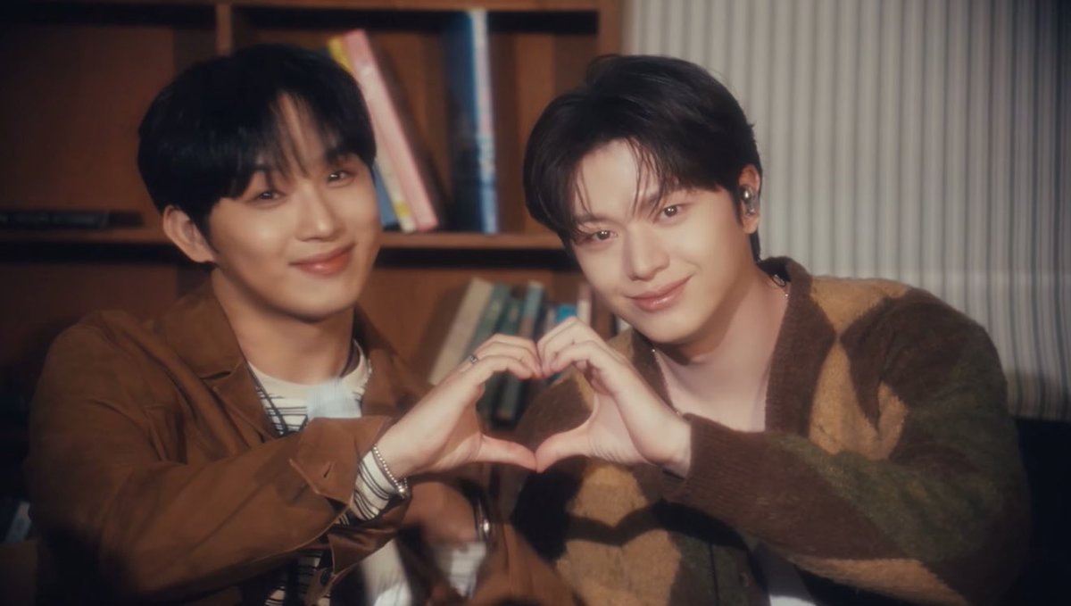 yfieee_'s tweet photo. Heart eyes!! 😍 https://t.co/mp4AnHZYtt