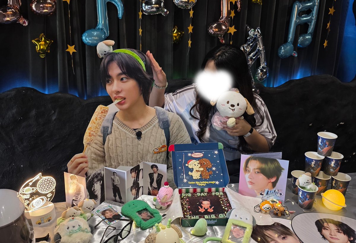 fynbre♡ tweet media