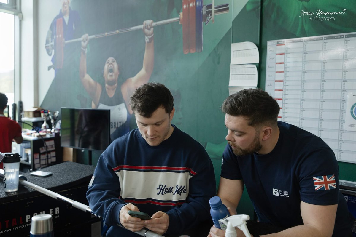 hammal6474's tweet image. We had a fun shoot yesterday in Nottingham providing video &amp;amp; photography for a client in sports &amp;amp; wellness,shooting the GB Weightlifting squad as they carried out training at the incredible facilities at Nottingham University #videoproduction #photographer #training #nottingham
