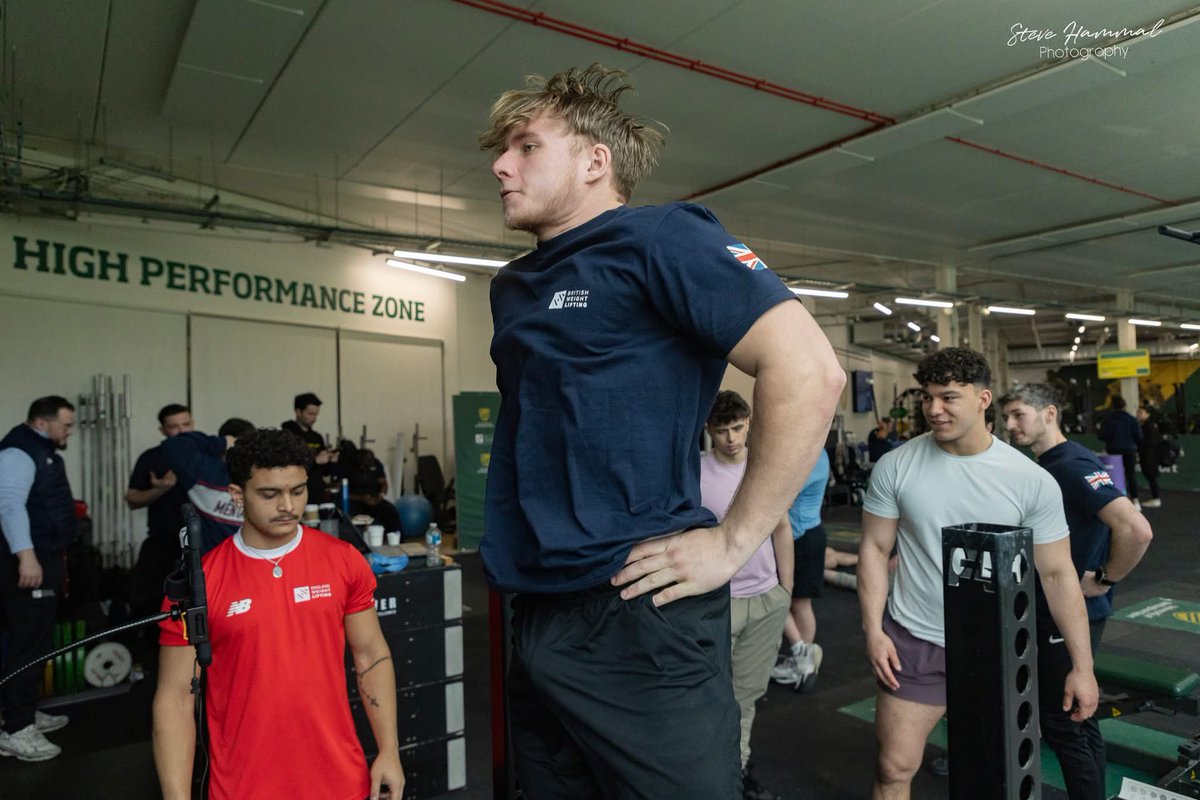 hammal6474's tweet image. We had a fun shoot yesterday in Nottingham providing video &amp;amp; photography for a client in sports &amp;amp; wellness,shooting the GB Weightlifting squad as they carried out training at the incredible facilities at Nottingham University #videoproduction #photographer #training #nottingham