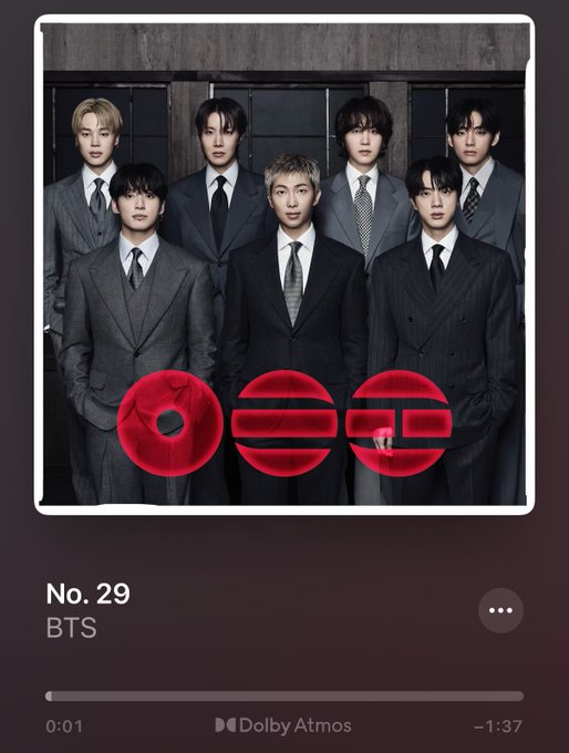 BTS_inSpain2's tweet photo. La gran sorpresa del álbum 'Arirang' para todos ayer fue el track No.29.

#RM conto que  'No. 29' dura 1:37 minutos que es el tiempo que tarda en desvanecerse el sonido de la 'Campana Sagrada del Gran Rey Seongdeok'.

Esta campana (también conocida como la Campana Emille) se tocó de forma pública por última vez el 24 de septiembre de 2025 tras 22 años sin hacerlo. El motivo fue una investigación pública del sonido y un evento de experiencia sonora para los ciudadanos. Para ello, eligieron bajo sorteo a 771 ciudadanos, el número fue elegido en honor al año 771 d.C. en el cuál se terminó de fundir la campana.

Esta campana esta considerada el Tesoro Nacional No. 29.

Su sonido fue elegido por #BTS como el interludio perfecto para la transición en el álbum de una parte más enérgica a una más tranquila.

Con ellos todo siempre esta lleno de simbolismo y respeto.

#BTS_ARİRANG 
#BTS_SWİM 

-🦄