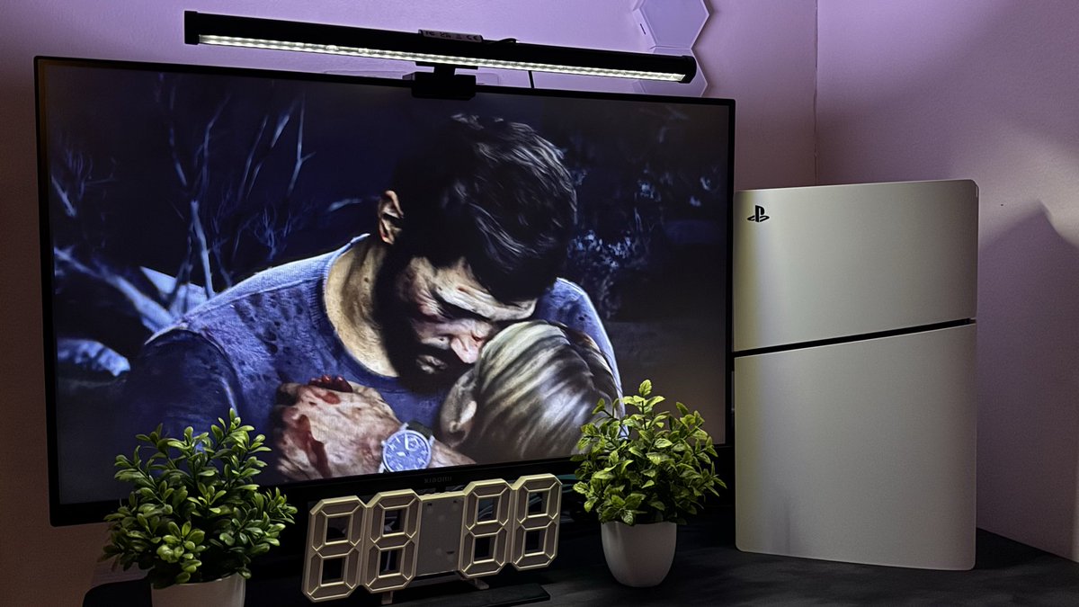 unyoix's tweet photo. صباحيات ثاني يوم العيد مع
THE LAST OF US https://t.co/YB2jZbWyRH