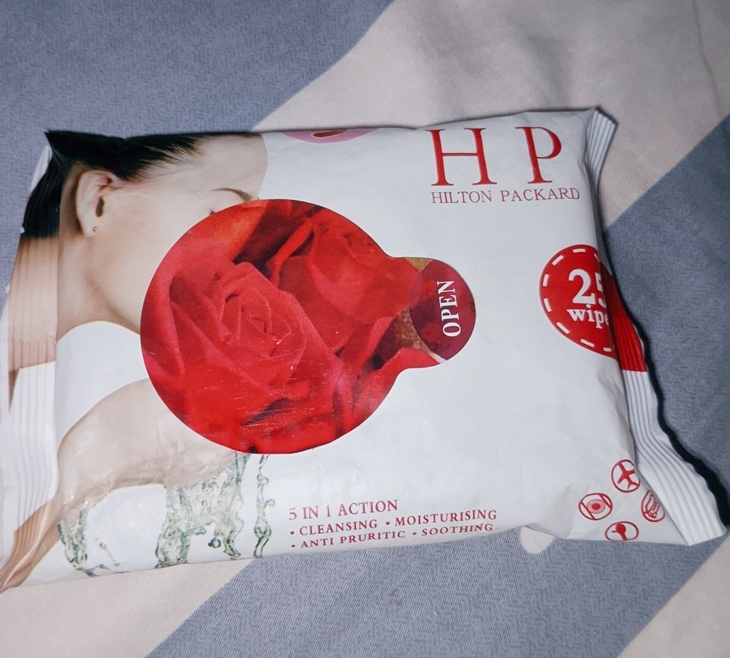 SanSpyce's tweet image. Ever since I started using The SWISS #HILTONPACKARD wipes,it has been a game changer for me 

5 in 1 Action is more than jhus what it says 
#Cleansing | #Moisturising | #Antipruritic | #Soothing

Swiss products are always the top 🔥🔥🔥