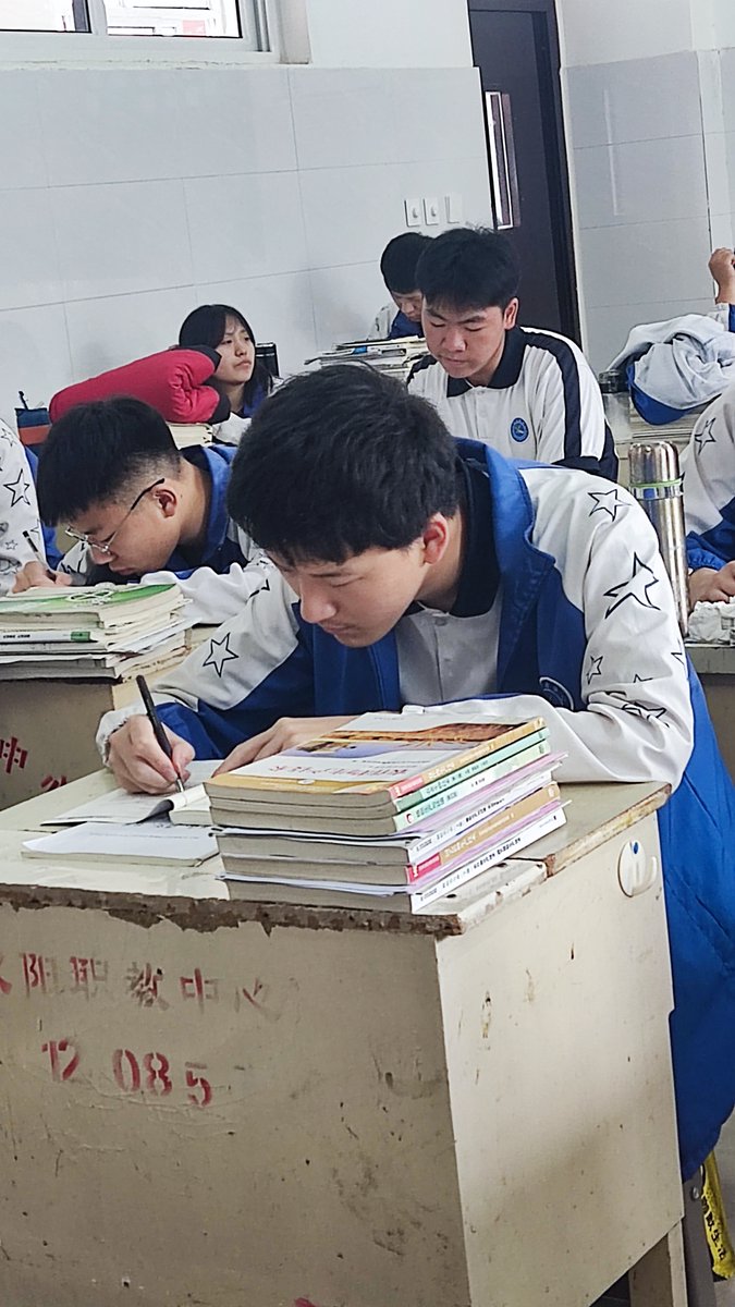 Robin Hiscock tweet media