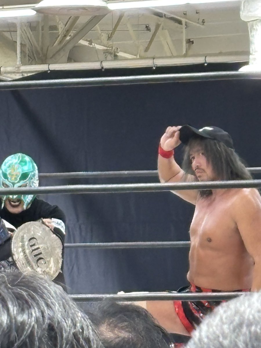 神戸サンボーホール大会大満喫。小田嶋
小柳を中心にNOAHの若手が凄く良かった。インサイドワークのKENTA、説得力のある身体のエンテツ、征矢近藤組継続希望。そして内藤BUSHIのデハポン締め。今NOAHは面白い。OZAWAヨシタツ組見たかったぞ！
#LTJ
#noah_ghc