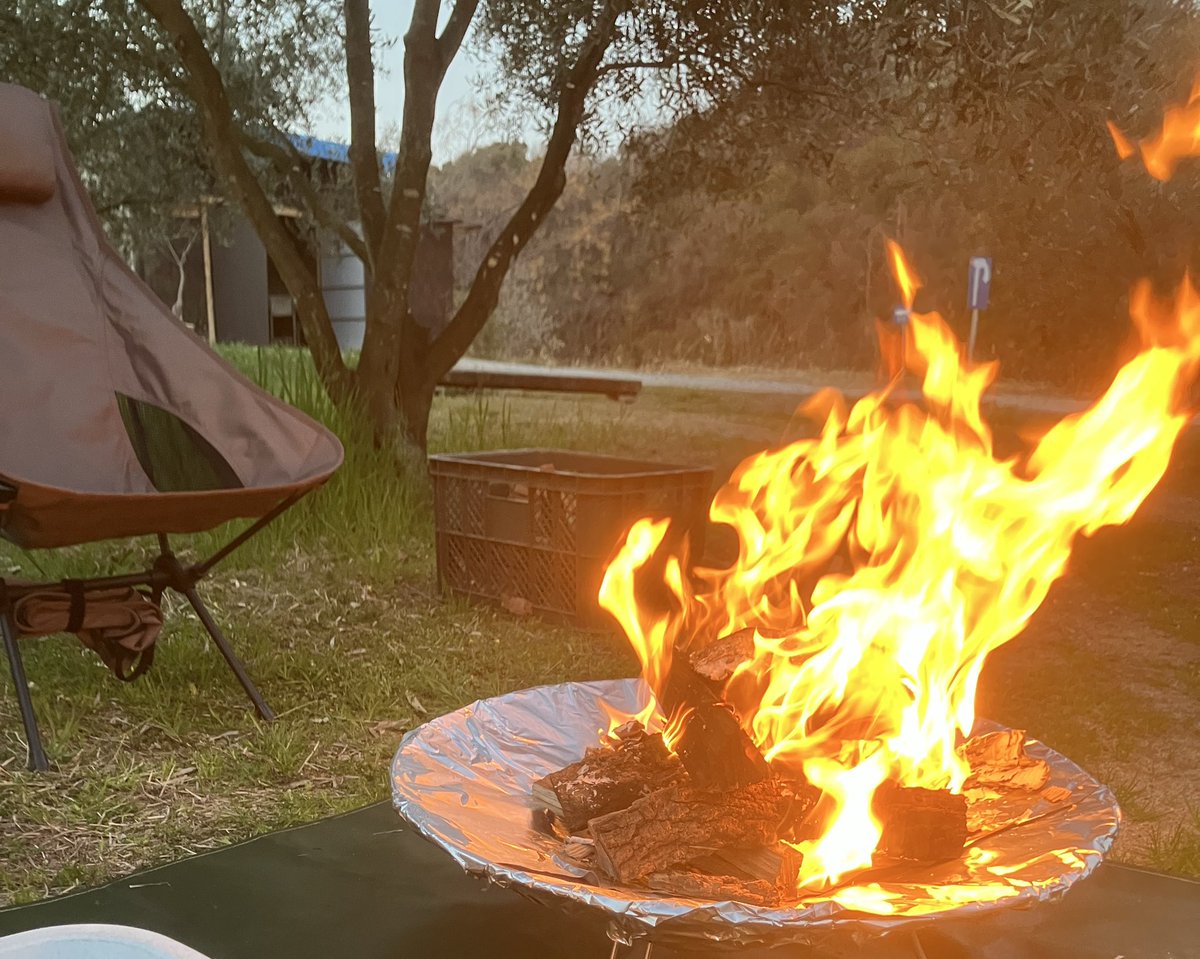 すとへん tweet media