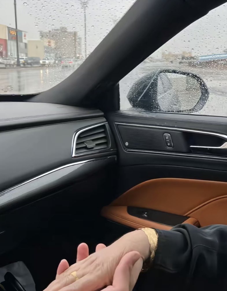 тαʟαʟ 🇸🇦 ١٧٢٧ م tweet media