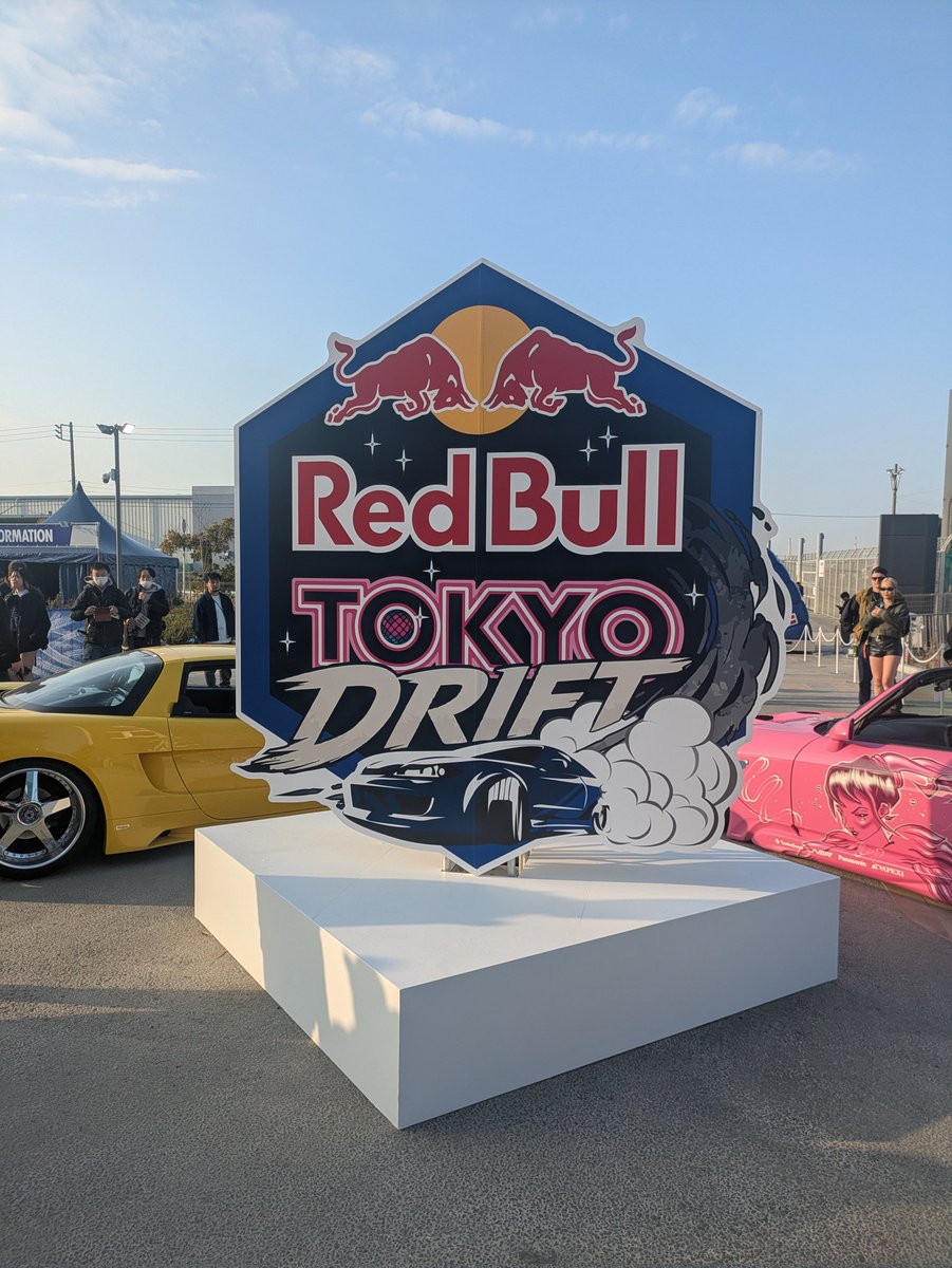 ヨシくん tweet media