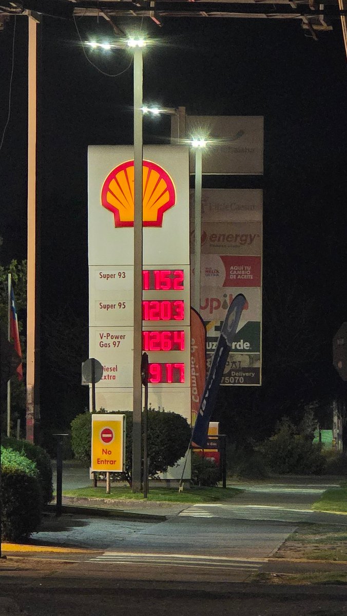 Benjamin S tweet media