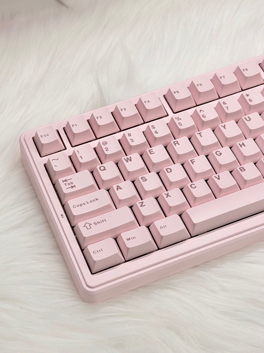 aulagamingstore's tweet photo. Quiet, soft, and built for focus. 🌸⌨️
Meet the AULA F99 Pink Silent Switch Keyboard — smooth keystrokes with a whisper-quiet feel.
Perfect for late-night gaming or distraction-free work.

Shop now 👇
 https://t.co/eUSZWEGxJc

#AULA #AULAGaming https://t.co/83wJnBnI2q