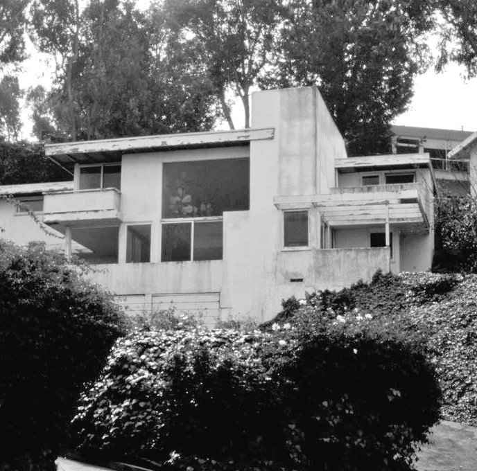 ጠₐᵣᵢₐₙ🔴 tweet media