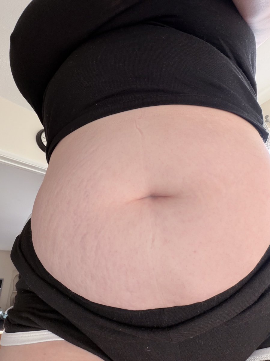 princess eggi tweet media