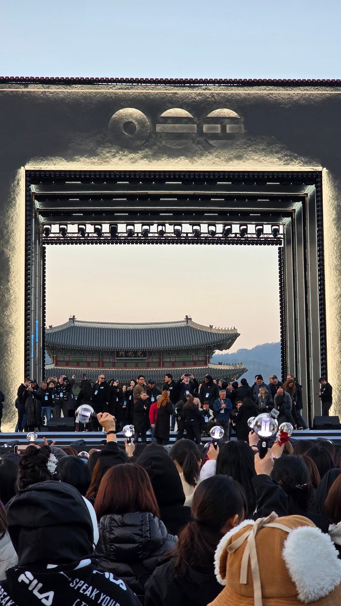 อาร์มี่หวีดทีม netflix แล้วล่าสุด