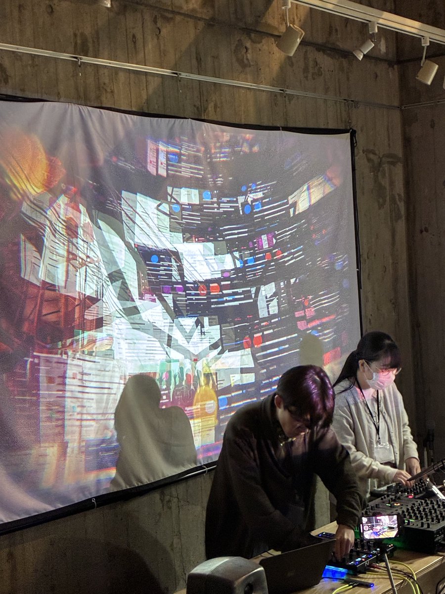 ne_ne_nekoron tweet media