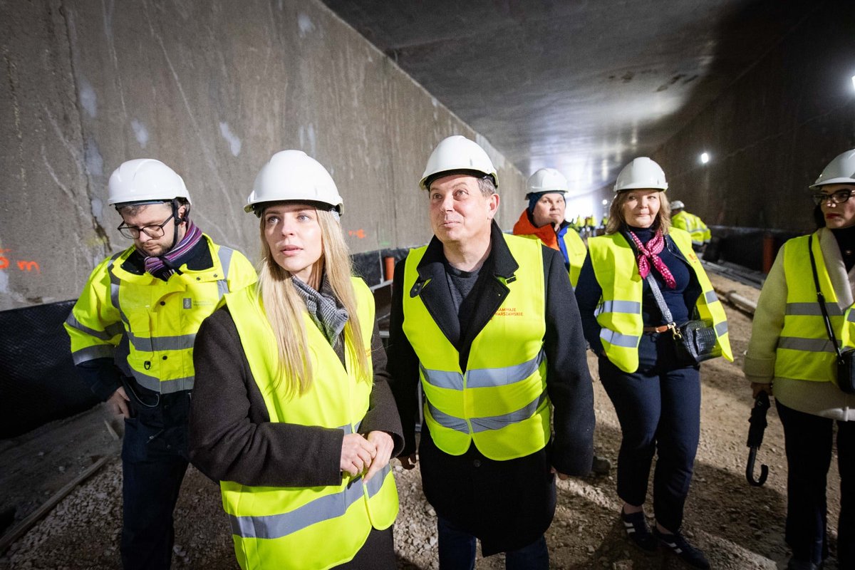 TransInfo.pl tweet media