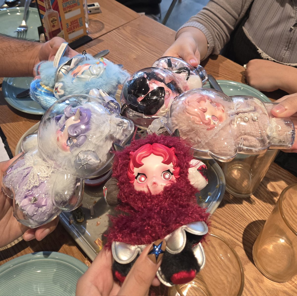 elara 🍀 tweet media