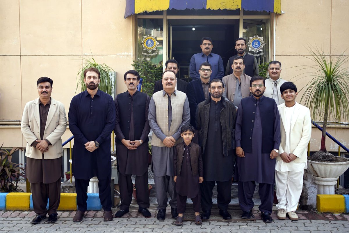 National Highways & Motorway Police (NHMP) tweet media