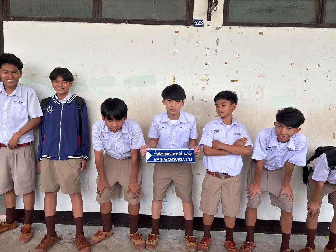 teethach_ tweet media