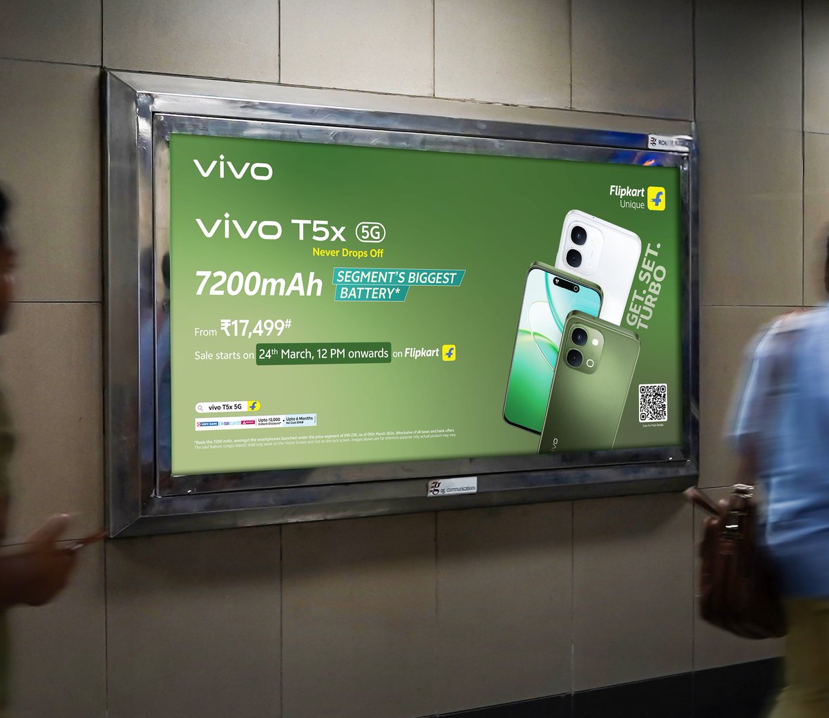 nirankar_Hegde's tweet photo. Every phone I've used in this price range has made me compromise somewhere. The vivo T5x on Flipkart has 7200 mAh, Dimensity 7400 Turbo and I haven't found the compromise yet. Sale starts on 24th March, 12 PM. #vivoT5x #vivoT5xOnFlipkart https://t.co/TyqtBo6lQW