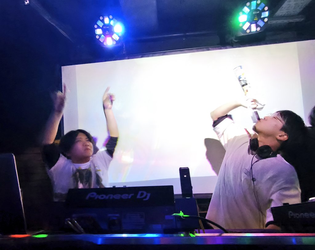 いろな tweet media