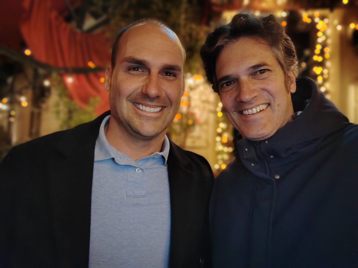 santag78's tweet photo. En Budapest con grandes amigos esperando hoy el gran discurso que dará también @JMilei en la CPAC de Hungría 2026 https://t.co/4edMc3v4Ql