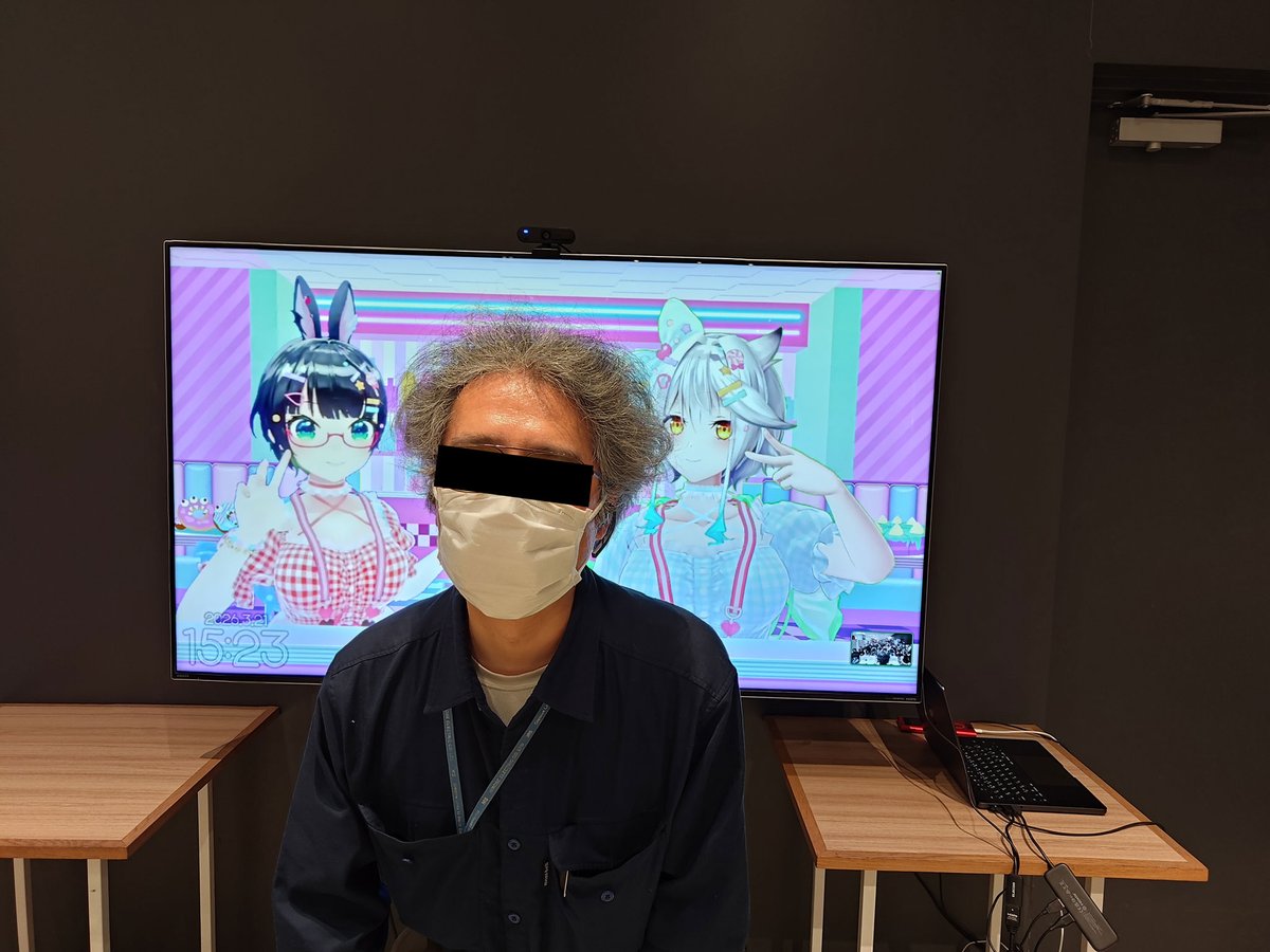 yaoipon's tweet photo. #エマたみPOPUP
トークイベントに参加してきました！
いや、越谷レイクタウン広すぎますってw
クイズ大会ののち、じゃんけん大会にて日頃の運気を全投入して勝利をゲット。
野ねずみさん、たみみんさんの見守る中、お二人から責められると言う、ご褒美イベント発生！
新しい扉が見えましたw https://t.co/lGX8SpQUCr