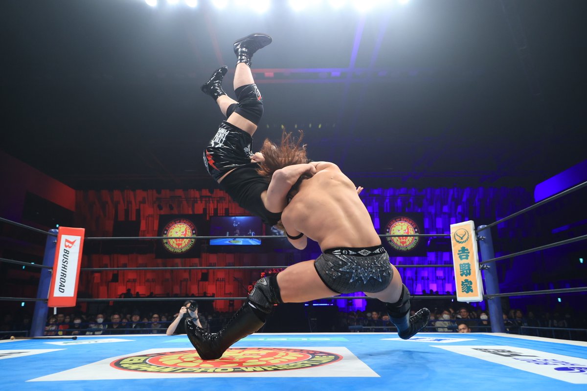 njpwglobal's tweet image. #andSTILL
Yujiro had the crowd AND the numbers, but Takeshita had the answer.

Takeshoita has called out Shota Umino next for the TV title!

👀Full report:
njpw1972.com/636745

📺Watch the replay:
watch.njpwworld.com/details/62118?…

#njcup