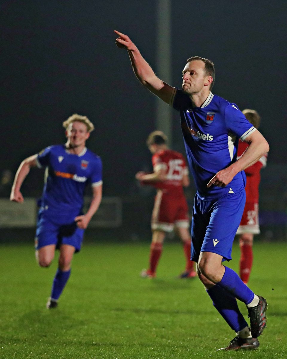 Eado (photo) tweet media