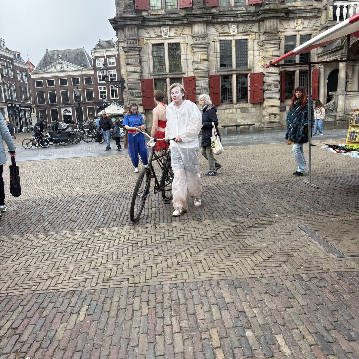 juffr.Annie ☮️ tweet media