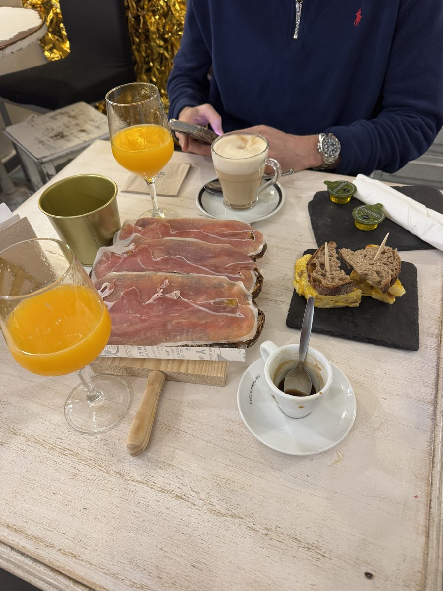 Dinero sin filtro tweet media