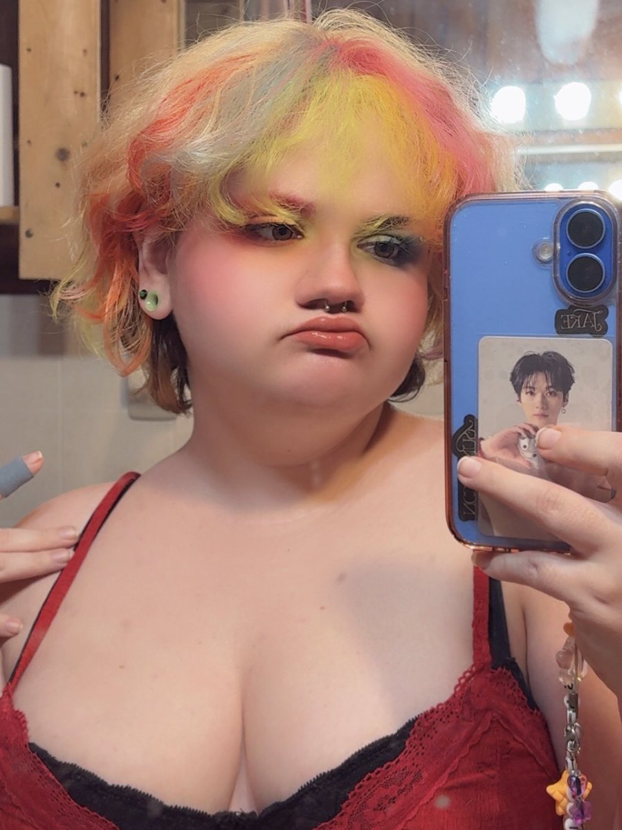 neo 🧃 tweet media