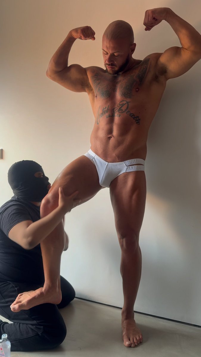 It’s <a href="/beefy_xxx/">Beefyandbald</a> if you wanna see more of this