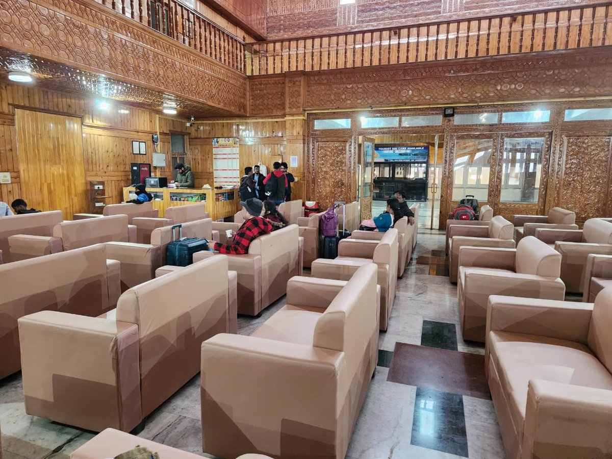 Ministry of Railways tweet media