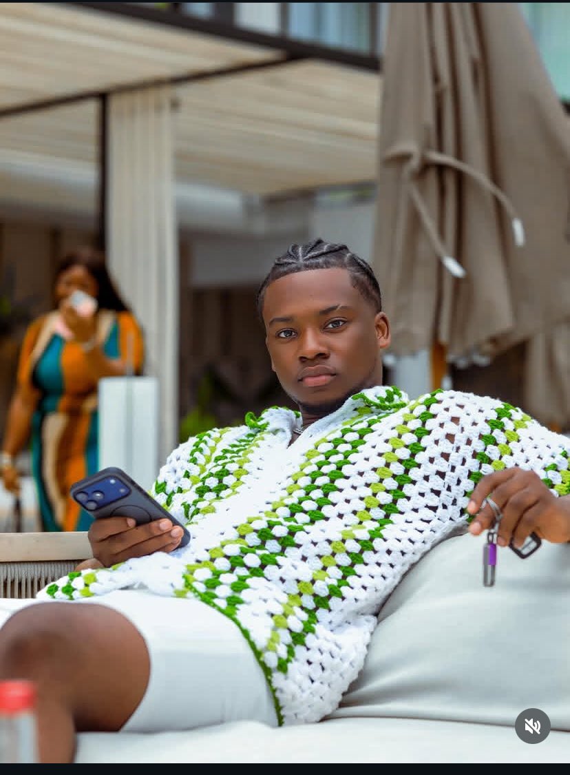 AhkosuaGentle's tweet image. Biggest drill the baddest photographer 🥰 
#drill