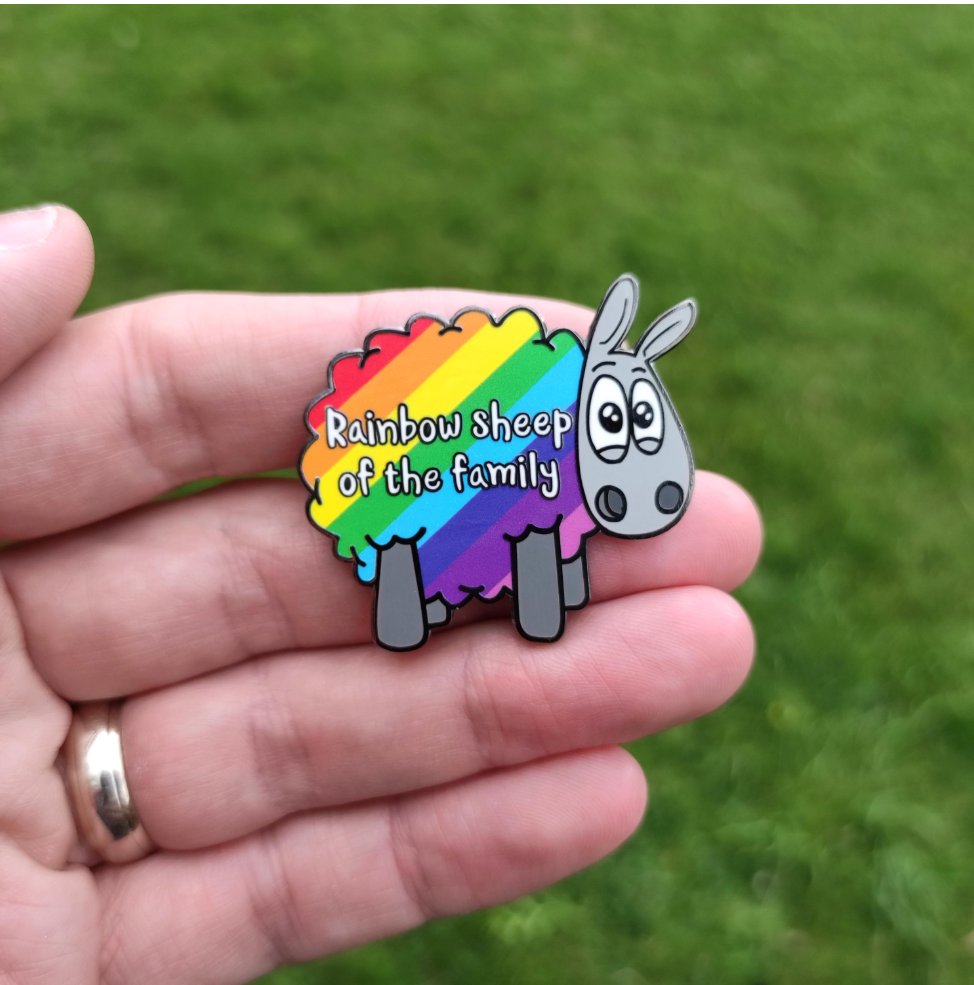 Eweniverse 🐑 tweet media