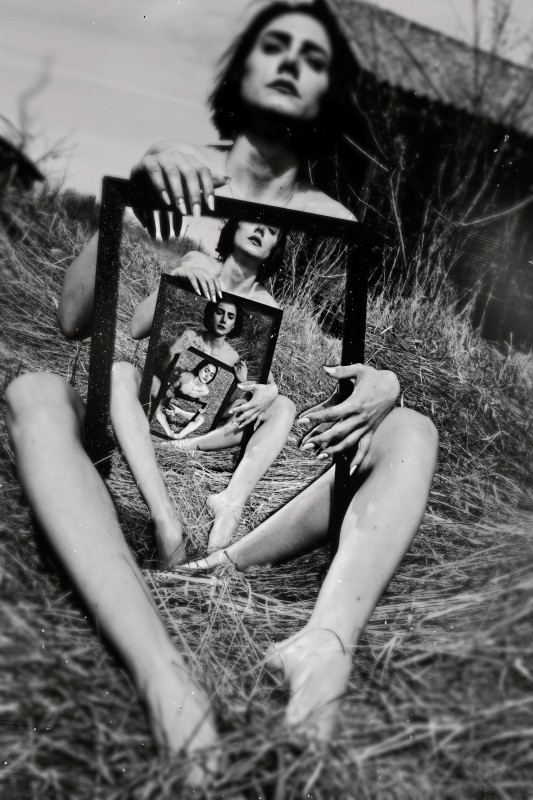 strkng_com's tweet image. » Perpetuum « Photographer Bogdan Bousca ★47 #conceptual #constanta #romania #strkng #photography #contemporary #bestof strkng.com/en/photographe…