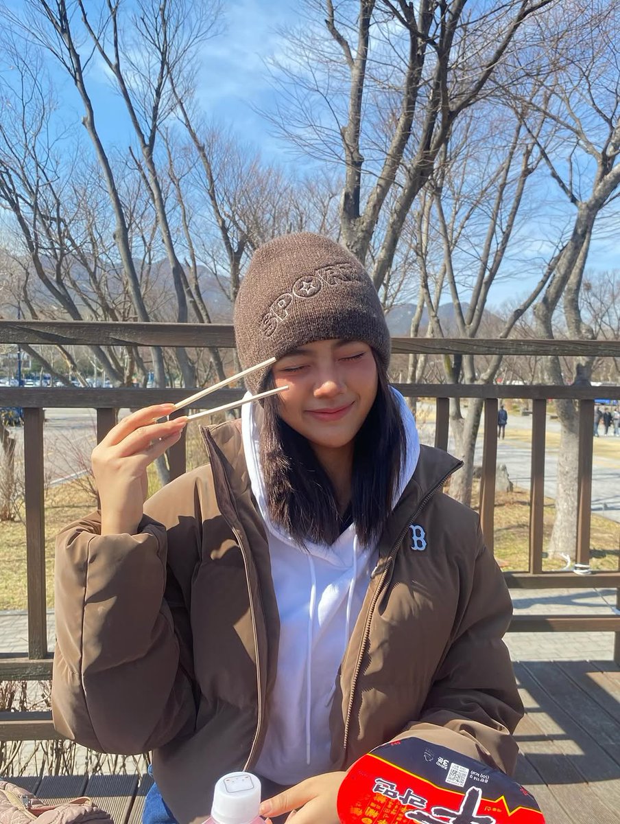 NWHI_UPDATE's tweet photo. 260321 | VANESYA Instagram Update 

SELAMAT HARI RAYA IDUL FITRI

#NWHI #뉴이 #VANESYA #바네샤 #VIA #비아 @NWHI_official https://t.co/7Qo2LgZdvj