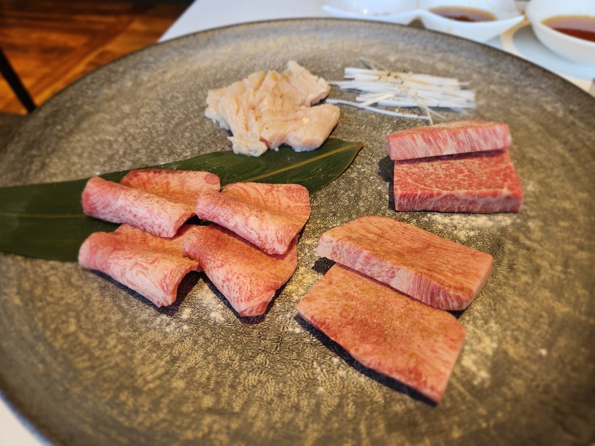 moka3d4's tweet photo. 肉 https://t.co/vjEf6iwOsq