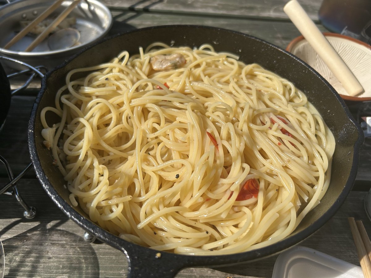 SYukimasa's tweet photo. アクアパッツァ🐟とシメのパスタ🍝 https://t.co/3GpTnQcXt5