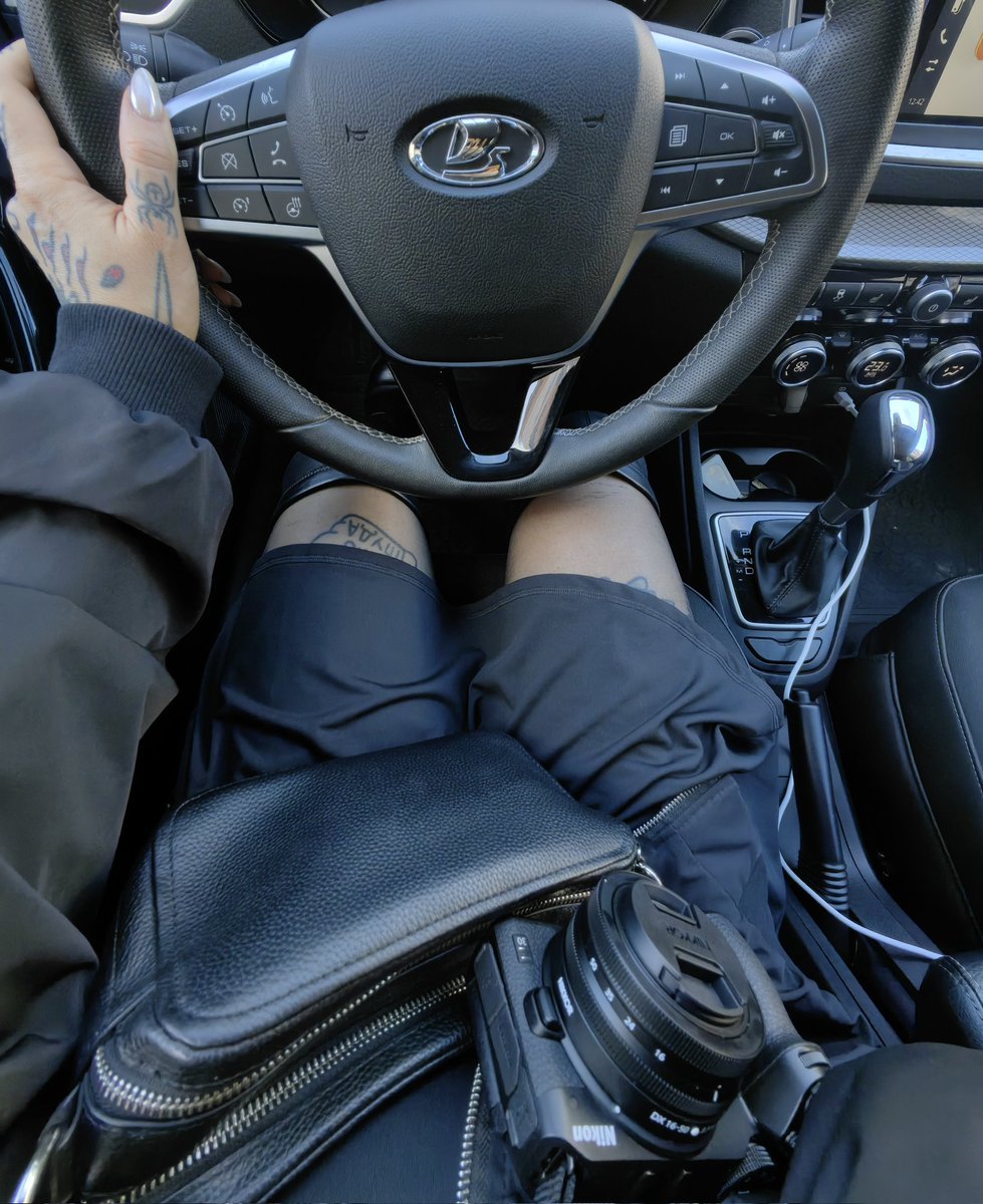 Маша на Весте tweet media