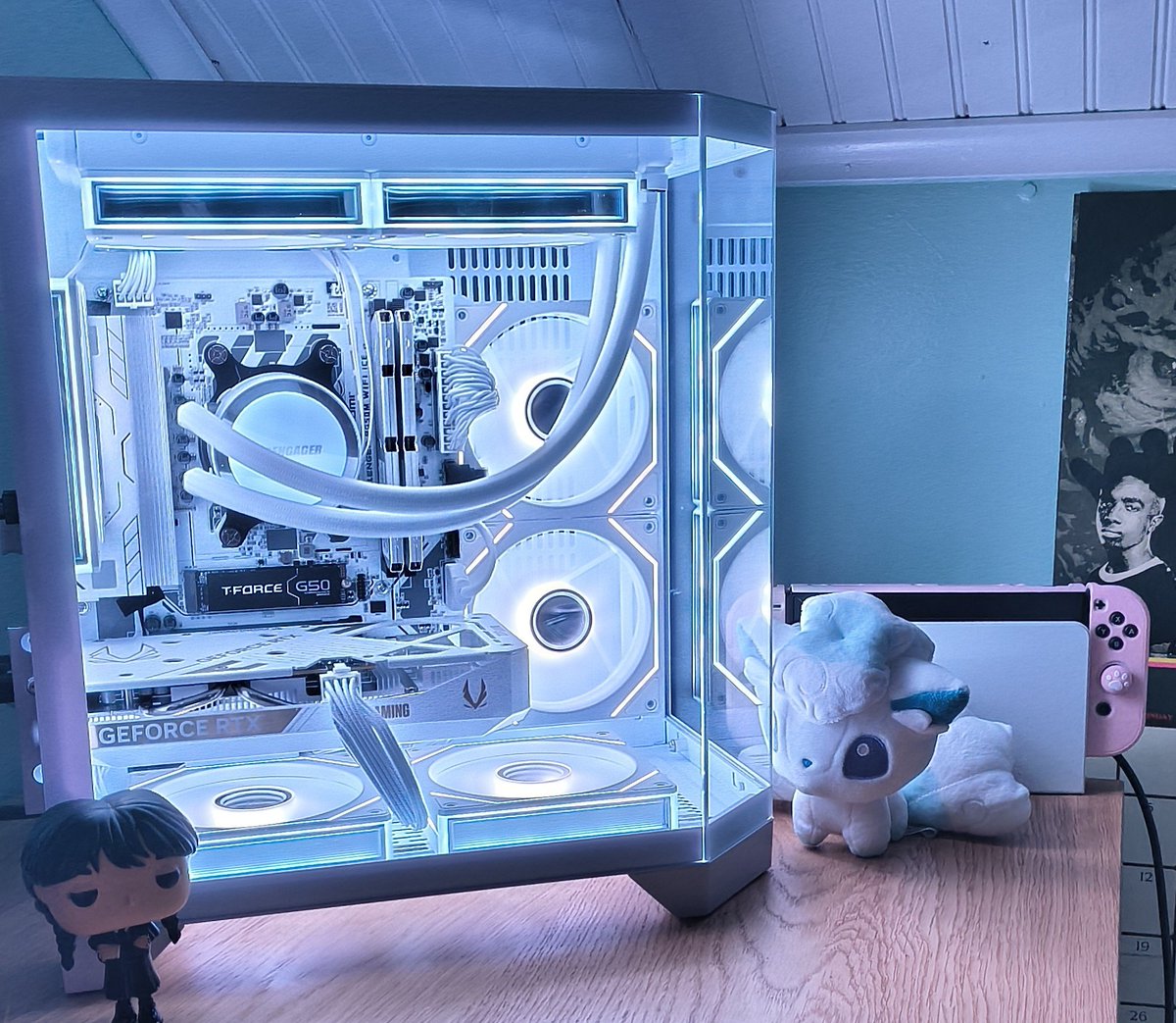 Pink 🌈🌸 || Elf ENVTuber tweet media