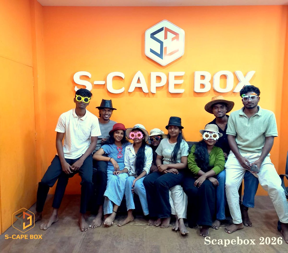 scapeboxpondy's tweet photo. HELLO TEAM ADENGAPPA 9PERU!!!!!
We're open with more safety!! MORE FUN, MORE ENTERTAINMENT! ESCAPE YOUR STRESS IN OUR ESCAPE ROOMS.
#escaperooms #escaperoomspondicherry #Puducherry
#egyptiangrounds #adventureawaits #scapeboxpondy https://t.co/HGkbReGqqZ