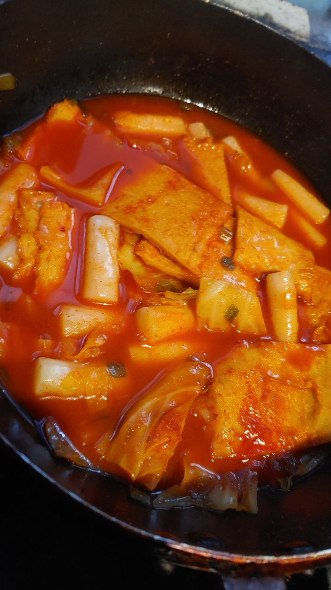 자흔이네 연탄집 tweet media