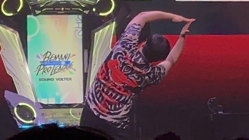 TOYO1P🎩 tweet media