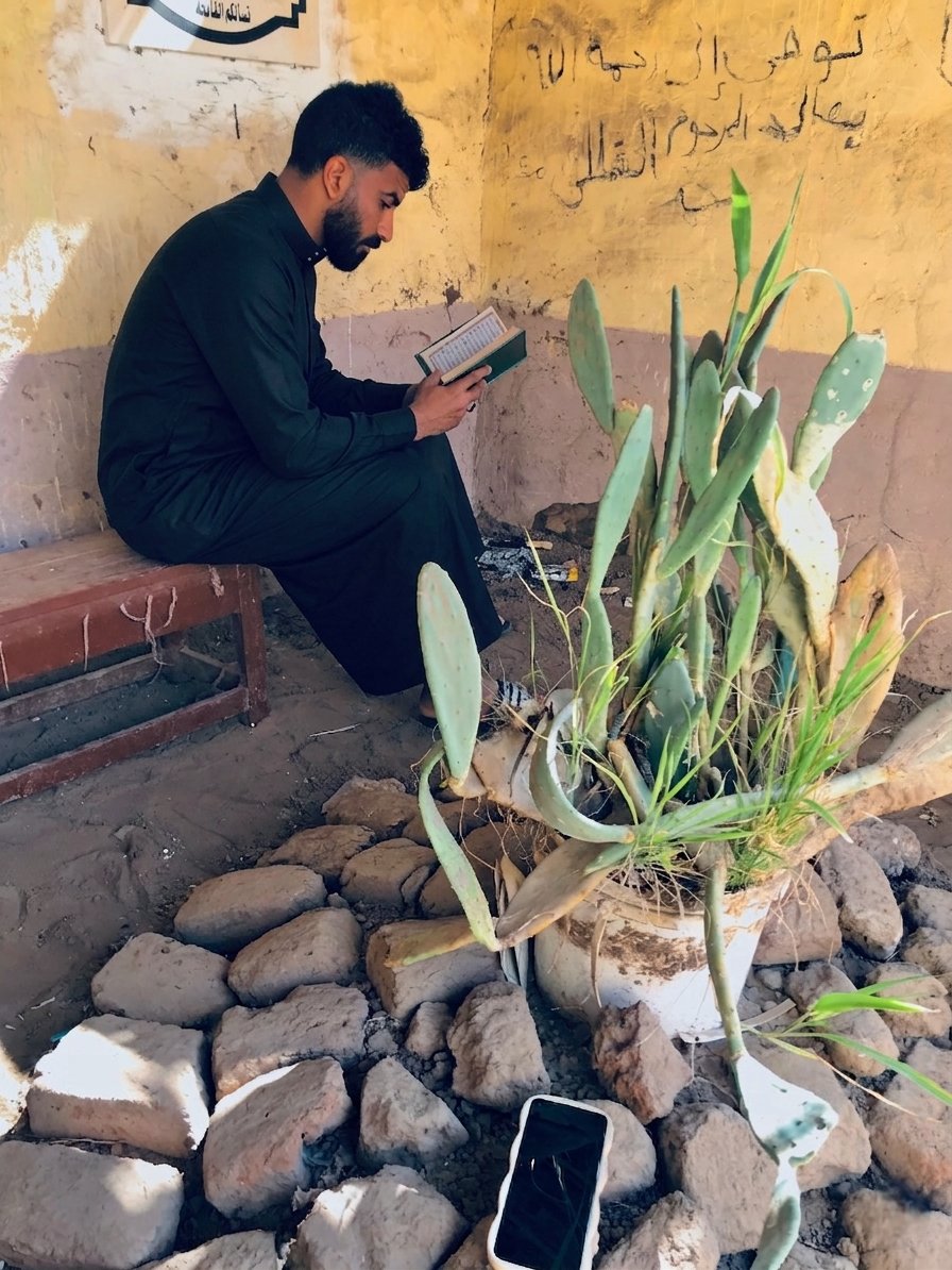 z. a. r. a. 🤍 tweet media