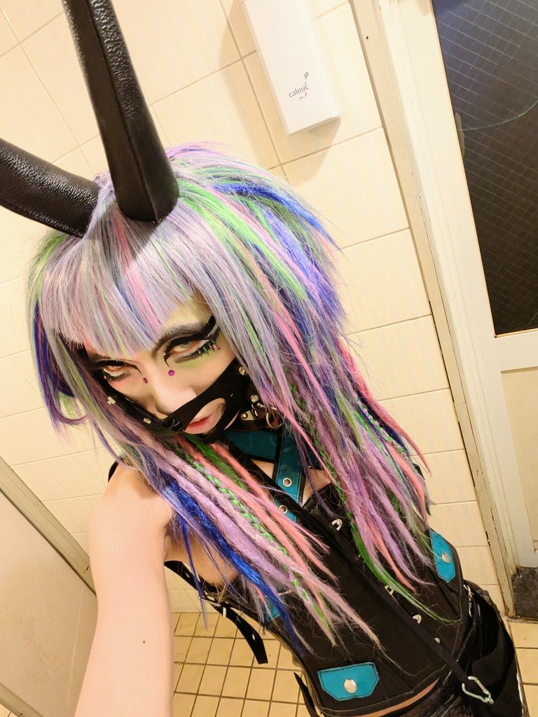 しせん👽 tweet media