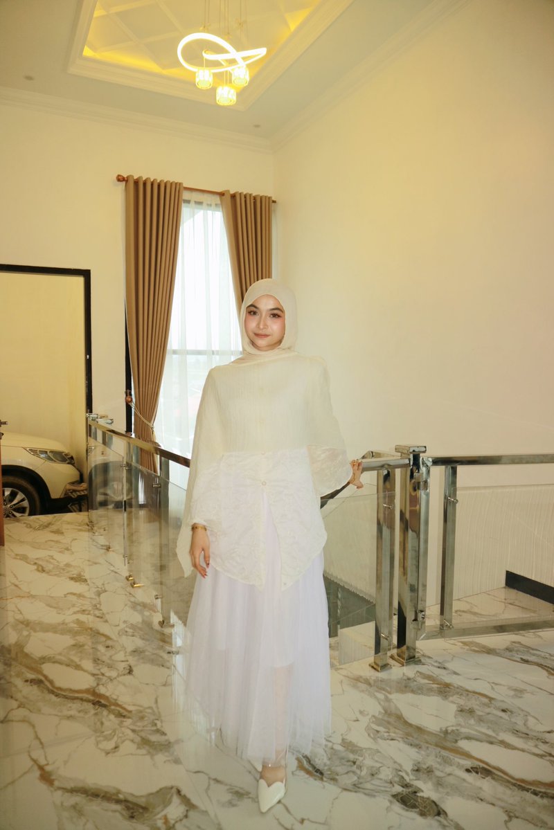 윤 Bibianne ; Joki Tugas, Makalah, Artikel tweet media